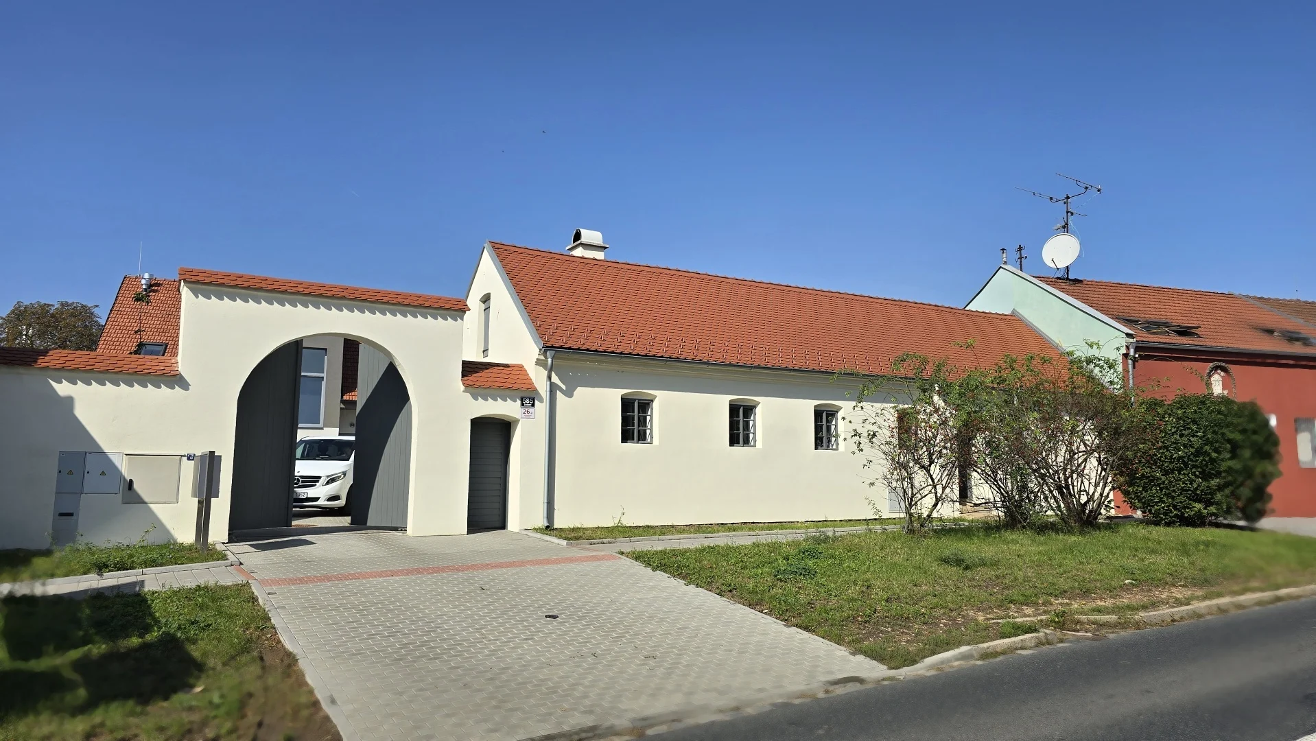 Brněnské Ivanovice - Rekonstrukce vesnické usedlosit